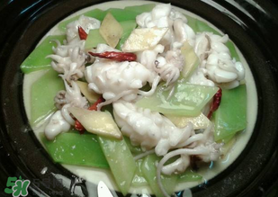 萵筍和魚能一起吃嗎？萵筍可以和魚一起煮嗎？