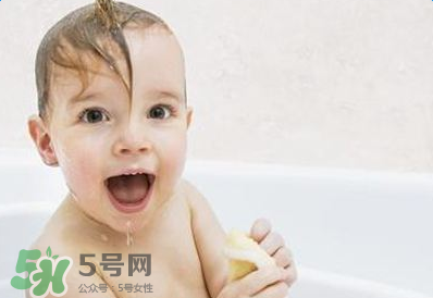 寶寶便秘喝什么果汁好？寶寶便秘喝什么果汁？