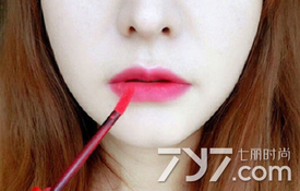 持妝氣墊是什么？持妝氣墊怎么用