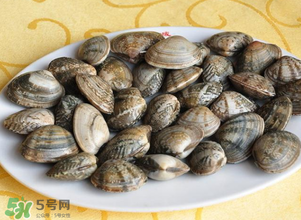 花甲里面黑色的東西能吃嗎？花甲里面黑色的是什么？