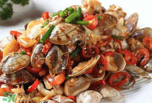 花甲里面黑色的東西能吃嗎？花甲里面黑色的是什么？