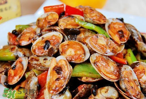 花甲里面黑色的東西能吃嗎？花甲里面黑色的是什么？