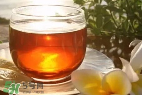 蒲公英泡水喝能減肥嗎?蒲公英泡水喝可以減肥嗎? 蒲公英泡水喝能減肥嗎?蒲公英泡水喝可以減肥嗎?