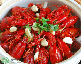 油燜大蝦可以帶上飛機(jī)嗎？油燜大蝦能帶上飛機(jī)嗎？