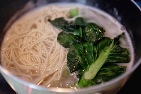 紅燒排骨面怎么做？紅燒排骨面的做法