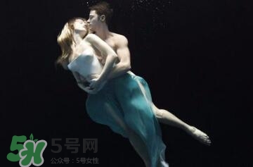 什么時候第一次性行為合適？第一次性行為的年齡