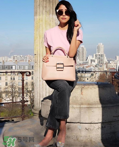 roger vivier2017新款包包好看嗎？roger vivier春夏新款包包有哪些？