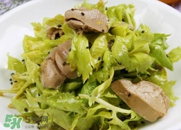 芹菜怎么炒好吃？芹菜怎么炒不苦