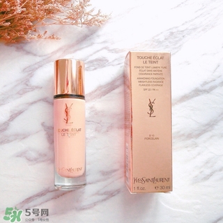 粉底液為什么會(huì)搓泥？粉底液搓泥的原因