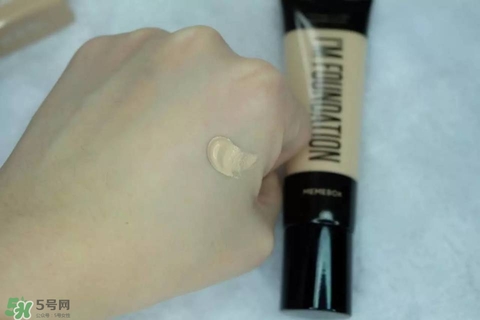 混合皮用什么粉底液？混合皮膚用什么粉底液比較好？