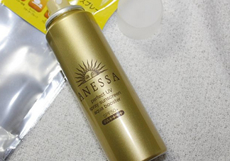 安耐曬噴霧可以帶上飛機(jī)嗎？安耐曬防曬噴霧可以托運(yùn)嗎？