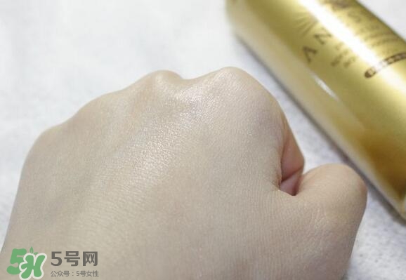 安耐曬噴霧可以帶上飛機(jī)嗎？安耐曬防曬噴霧可以托運(yùn)嗎？