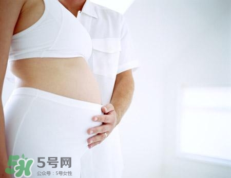孕婦可以聞?dòng)推嵛秵?？孕婦聞了油漆味對胎兒有影響嗎？