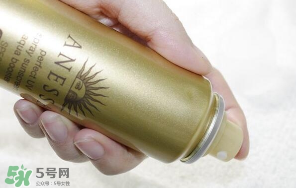 安耐曬噴霧可以帶上飛機(jī)嗎？安耐曬防曬噴霧可以托運(yùn)嗎？