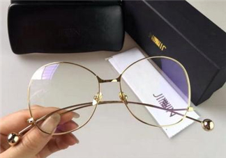 jinnnn眼鏡哪里有專柜？jinnnn眼鏡在哪里買？