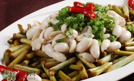 蒜苔炒什么好吃？蒜苔和什么一起炒好吃