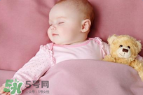 寶寶用的碗可以用洗潔精洗嗎？寶寶用的碗用洗潔精洗好不好？