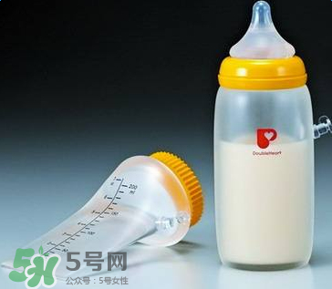 奶瓶能用洗潔精洗嗎？洗潔精能洗奶瓶嗎？