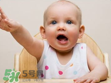 寶寶輔食要加油嗎？寶寶輔食可以加油嗎？