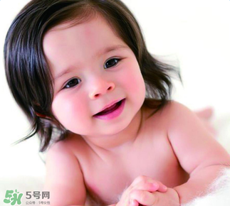 奶癬可以用奶水去除嗎？奶癬可以用奶水擦嗎？