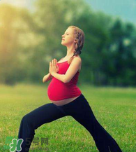 孕婦怎么樣選擇合適的鞋子？孕婦鞋穿什么樣的比較好？