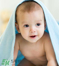 怎么樣給寶寶清理鼻腔？給寶寶清理鼻腔要注意什么？