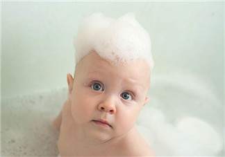 寶寶誤吃洗潔精了該怎么辦？寶寶不小心吃了洗潔精應(yīng)該怎么辦？