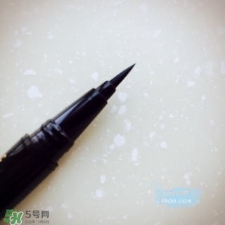 mistine雙頭眼線筆怎么用？mistine羽翼雙頭眼線筆使用方法