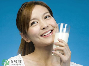 吃完蝦爬子能喝牛奶嗎？蝦爬子能和牛奶一起吃嗎？