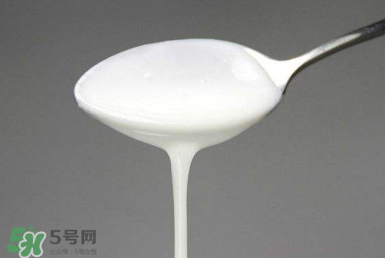 吃蝦爬子能喝酸奶嗎？蝦爬子和酸奶能一起吃嗎？