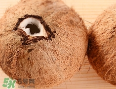 椰子外殼發(fā)霉了還能吃嗎?椰子外殼發(fā)霉了還能喝嗎? 椰子外殼發(fā)霉了還能吃嗎?椰子外殼發(fā)霉了還能喝嗎?