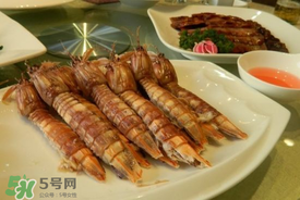 蝦爬子和菠菜能一起吃嗎？蝦爬子能和菠菜一起吃嗎？