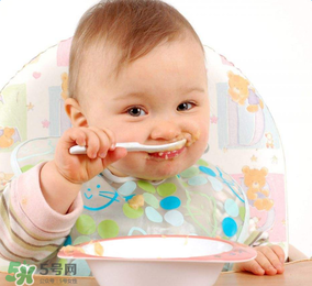 為什么不能給寶寶吃果凍？寶寶千萬(wàn)不能吃的5種危險(xiǎn)食物