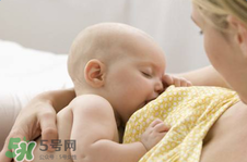 胸很大奶水卻很少怎么回事？胸大卻沒有奶水該怎么辦？