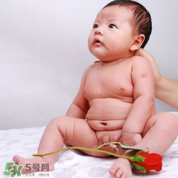 寶寶嗓子啞了該怎么辦？寶寶嗓子護(hù)養(yǎng)怎么做？