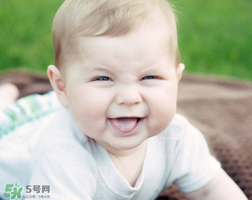 寶寶嗓子啞了該怎么辦？寶寶嗓子護(hù)養(yǎng)怎么做？