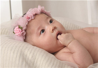 胸很大奶水卻很少怎么回事？胸大卻沒(méi)有奶水該怎么辦？