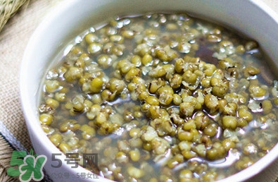 煮綠豆湯綠豆要泡嗎？煮綠豆湯綠豆要不要泡