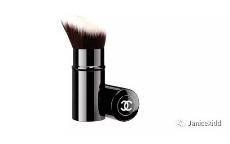 香奈兒伸縮粉底刷多少錢？香奈兒伸縮粉底刷怎么樣？