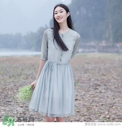 6月份穿什么衣服？六月份穿衣搭配