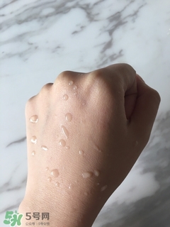 雅詩蘭黛持妝氣墊怎么樣？雅詩蘭黛持妝氣墊好用嗎