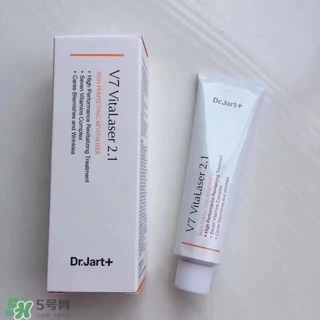 蒂佳婷V7美白霜的危害 蒂佳婷V7美白霜怎么樣 蒂佳婷V7美白霜的危害 蒂佳婷V7美白霜怎么樣