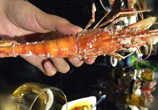 蒸蝦爬子用放鹽嗎？煮蝦爬子放鹽嗎？