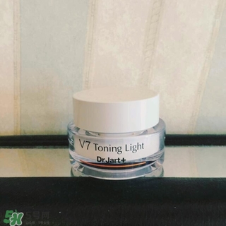 MOS素顏霜真假對(duì)比 mos素顏霜好用嗎 MOS素顏霜真假對(duì)比 mos素顏霜好用嗎