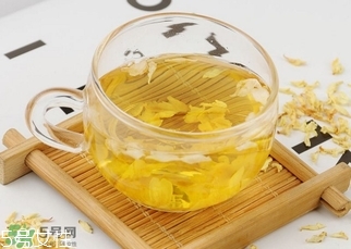 白枇杷花茶的功效 枇杷花茶的功效與作用 白枇杷花茶的功效 枇杷花茶的功效與作用