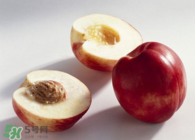 油桃可以放冰箱嗎？油桃能放冰箱嗎？