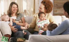 哺乳期奶水時(shí)多時(shí)少是什么原因？哺乳期奶水時(shí)多時(shí)少怎么辦？