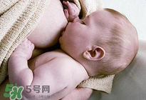 哺乳期奶水時(shí)多時(shí)少是什么原因？哺乳期奶水時(shí)多時(shí)少怎么辦？