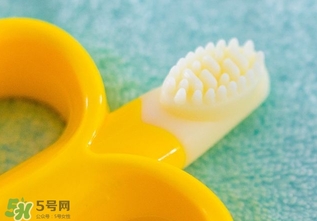 mathos loreley硅膠香蕉型黃色牙膠怎么樣_好用嗎 mathos loreley硅膠香蕉型黃色牙膠怎么樣_好用嗎