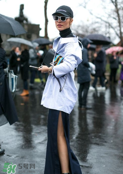 balenciaga巴黎世家帽子多少錢(qián)？巴黎世家棒球帽專柜價(jià)格